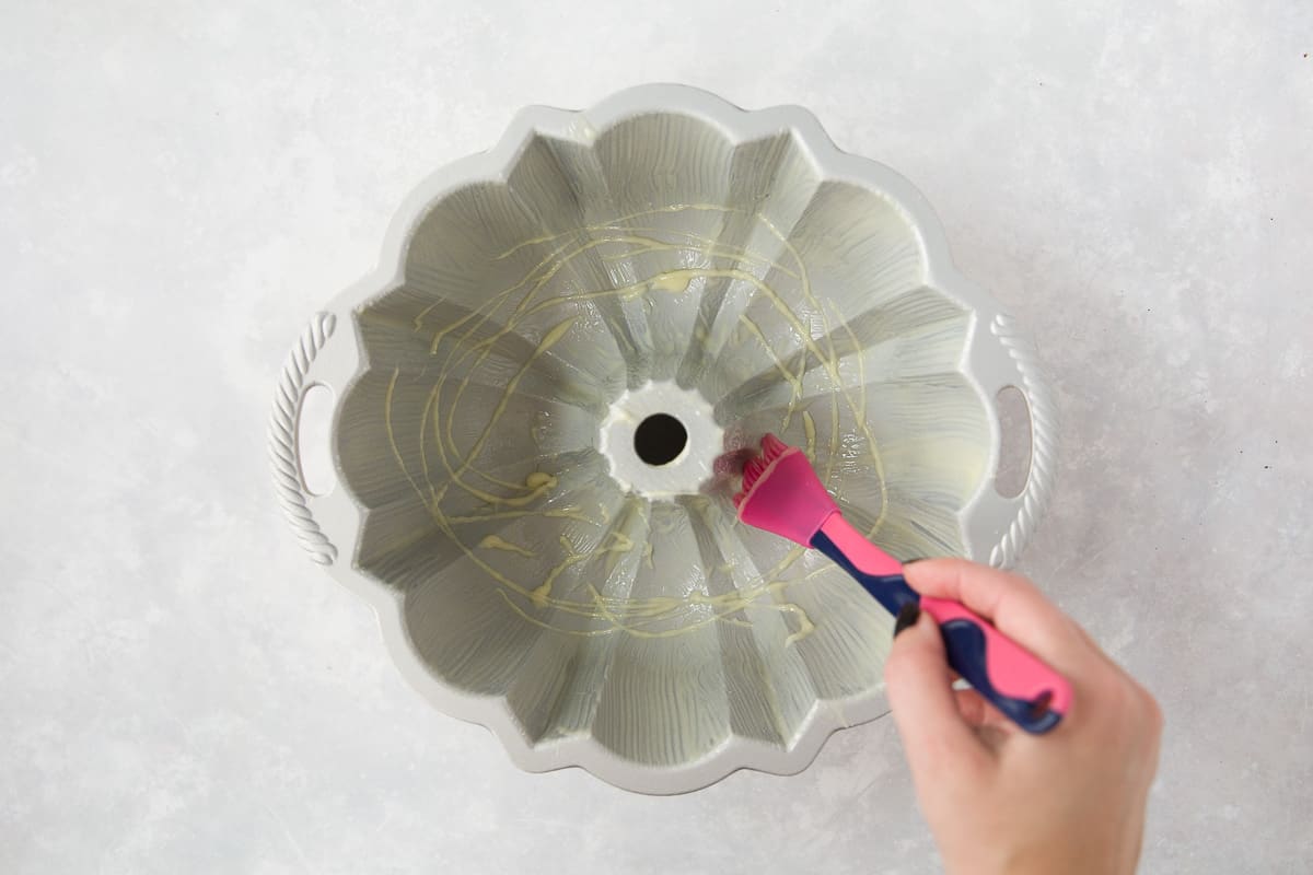 Demonstrating how to prepare a Nordicware bundt tin with Wilton Cake Release. 